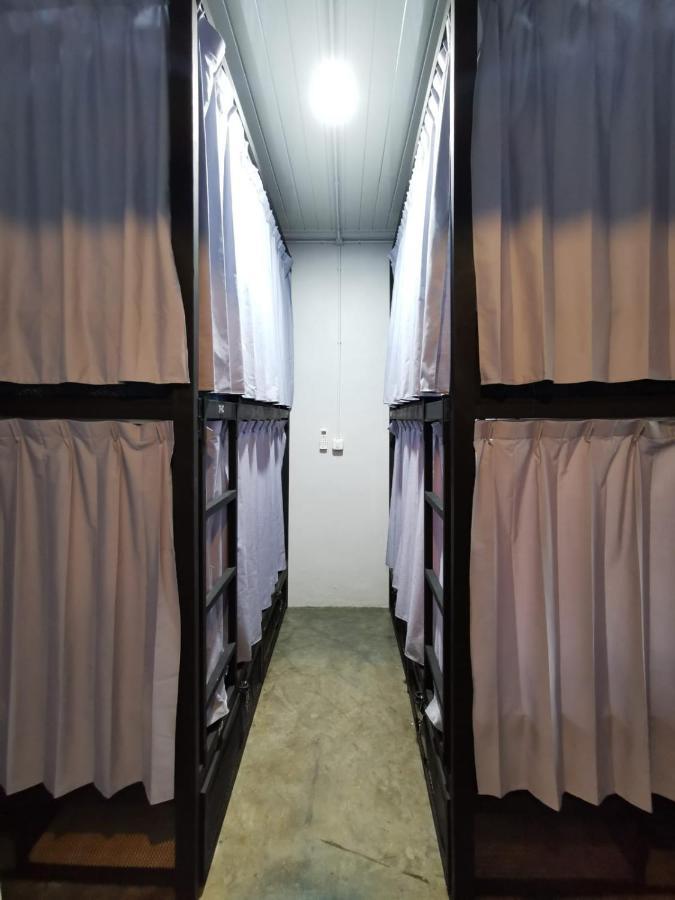 Lala Hostel บันดาอาเจะห์ ภายนอก รูปภาพ
